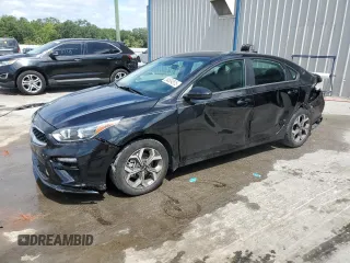 2021 Kia Forte LXS with VIN 3KPF24ADXME370608, listed as a Copart auction lot 54504515 with 31,750 mi miles and Salvage Title. Bid and sale history available at carsss.com. Image 1.