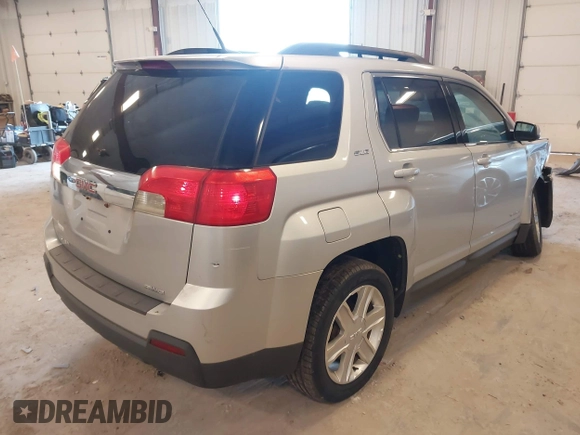 2011 GMC Terrain SLE-2 with VIN 2CTFLTECXB6424323, listed as a IAAI auction lot 42032143 with 176,270 mi miles and . Bid and sale history available at carsss.com. Image 4.