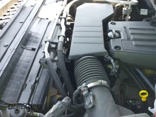 2025 Chevrolet Silverado 1500 Custom с VIN 3GCPKBEK9SG166689, выставлен на аукционе IAAI как лот 42475637 с пробегом 9 043 миль миль и . История ставок и продаж доступна на DreamBid. Изображение 19.