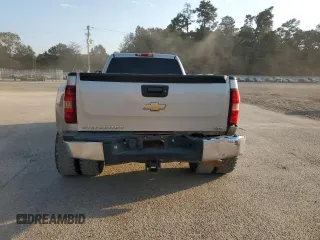 2008 Chevrolet Silverado 3500HD DRW LTZ with VIN 1GCJK33608F111611, listed as a Copart auction lot 76244664 with 287,483 mi miles and Salvage Title. Bid and sale history available at carsss.com. Image 6.