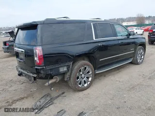 2016 GMC Yukon XL Denali with VIN 1GKS2HKJ8GR139858, listed as a IAAI auction lot 41915183 with 151,830 mi miles. Bid and sale history available at carsss.com. Image 4.