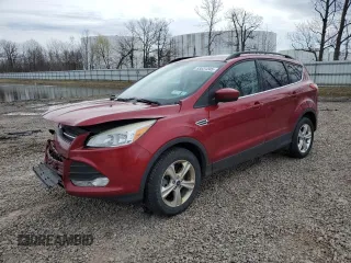 2014 Ford Escape SE with VIN 1FMCU9GX3EUE32649, listed as a Copart auction lot 53531205 with 122,933 mi miles and Salvage Title. Bid and sale history available at carsss.com. Image 1.