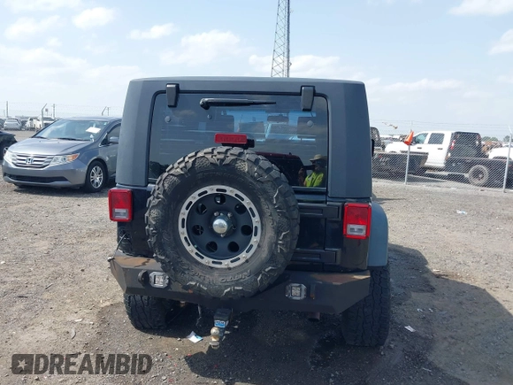 2008 Jeep Wrangler X with VIN 1J4FA24138L521983, listed as a IAAI auction lot 42263960 with 113,971 mi miles and . Bid and sale history available at DreamBid. Image 16.