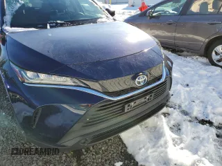 2021 Toyota Venza LE with VIN JTEAAAAH2MJ057212, listed as a Copart auction lot 71017012 with 10,933 mi miles. Bid and sale history available at carsss.com. Image 5.