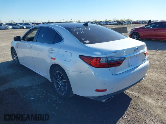2016 Lexus ES 330 z VIN JTHBK1GG1G2246533, wystawiony jako IAAI lot #41056018 z przebiegiem 66 018 mil mil oraz . Historia ofert i sprzedaży dostępna na DreamBid. Obrazek 3.