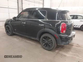 2012 MINI Countryman S z VIN WMWZC5C57CWL55975, wystawiony jako IAAI lot #42155876 z przebiegiem 126 637 mil mil oraz . Historia ofert i sprzedaży dostępna na DreamBid. Obrazek 3.