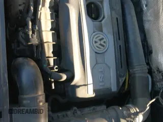 2015 Volkswagen Tiguan SEL with VIN WVGBV7AX8FW510371, listed as a IAAI auction lot 43354185 with 79,199 mi miles and . Bid and sale history available at DreamBid. Image 19.