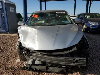 2017 Nissan Sentra S with VIN 3N1AB7AP8HY220980, listed as a Copart auction lot 61602575 with 117,729 mi miles and Salvage title. Bid and sale history available at DreamBid. Image 5.