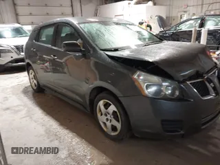 2009 Pontiac Vibe 1SA z VIN 5Y2SP67879Z469923, wystawiony jako IAAI lot #42247714 z przebiegiem 181 691 mil mil oraz . Historia ofert i sprzedaży dostępna na DreamBid. Obrazek 1.