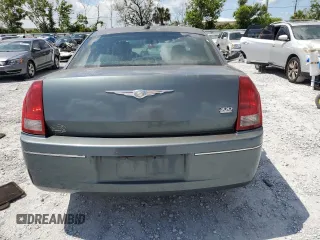2005 Chrysler 300 Touring z VIN 2C3JA53G95H546536, wystawiony jako Copart lot #60667575 z przebiegiem 163 625 mil mil oraz Szkoda całkowita • Salvage title. Historia ofert i sprzedaży dostępna na DreamBid. Obrazek 6.
