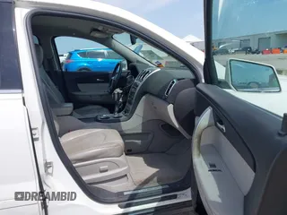 2010 GMC Acadia SLT1 z VIN 1GKLRMED2AJ120873, wystawiony jako IAAI lot #42027986 z przebiegiem 188 021 mil mil oraz . Historia ofert i sprzedaży dostępna na DreamBid. Obrazek 5.
