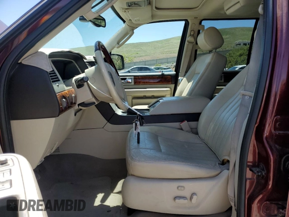 2003 Lincoln Navigator Luxury with VIN 5LMFU28R33LJ50757, listed as a Copart auction lot 57637585 with 83,066 mi miles and Salvage title. Bid and sale history available at DreamBid. Image 7.