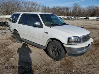 1998 Ford Expedition XLT with VIN 1FMRU17LXWLB16987, listed as a Copart auction lot 45755405 with 152,436 mi miles and Salvage Title. Bid and sale history available at carsss.com. Image 4.