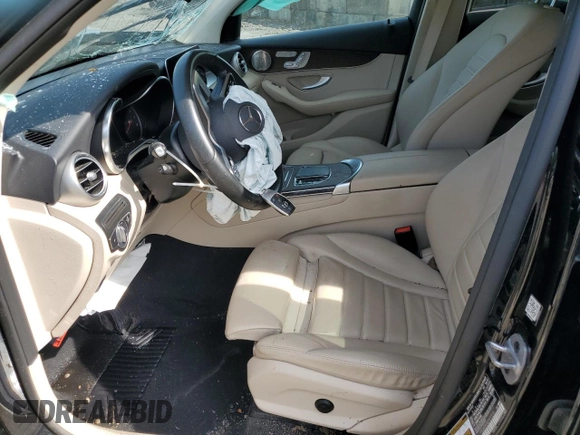 2021 Mercedes-Benz GLC 300 with VIN W1N0G8EB5MF977215, listed as a Copart auction lot 56537625 with Not provided miles and Salvage title. Bid and sale history available at DreamBid. Image 7.