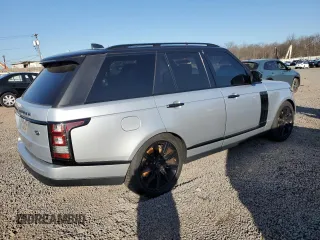 2017 Land Rover Range Rover z VIN SALGS2FE5HA361701, wystawiony jako Copart lot #48731435 z przebiegiem 77 040 mil mil oraz Szkoda całkowita • Salvage title. Historia ofert i sprzedaży dostępna na DreamBid. Obrazek 3.