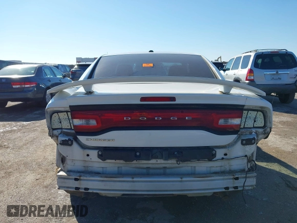 2013 Dodge Charger SE with VIN 2C3CDXBG3DH696590, listed as a IAAI auction lot 41425505 with 234,105 mi miles and . Bid and sale history available at carsss.com. Image 16.