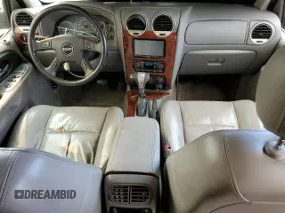 2007 GMC Envoy SLT with VIN 1GKDT13S072276581, listed as a Copart auction lot 71139974 with 271,760 mi miles and Salvage Title. Bid and sale history available at carsss.com. Image 8.