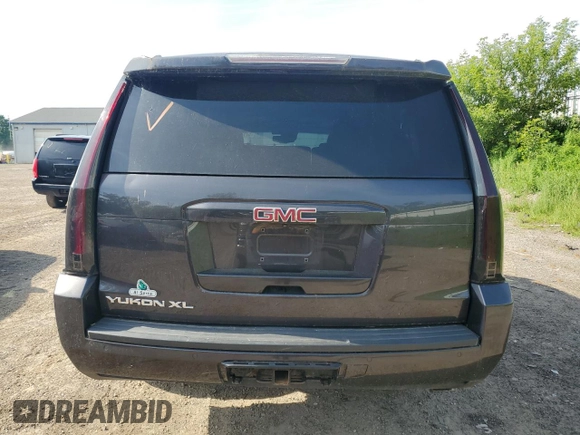 2015 GMC Yukon XL SLT with VIN 1GKS2HKCXFR305300, listed as a Copart auction lot 57120804 with 155,910 mi miles and Clean Title. Bid and sale history available at carsss.com. Image 6.