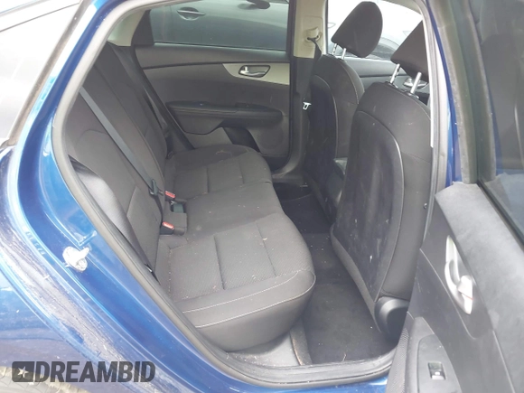 2021 Kia Forte LXS with VIN 3KPF24AD0ME288497, listed as a IAAI auction lot 41888110 with 71,646 mi miles and . Bid and sale history available at DreamBid. Image 8.