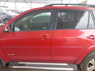 2010 Toyota RAV4 Sport z VIN JTMWF4DV2A5028148, wystawiony jako IAAI lot #41626763 z przebiegiem 155 075 mil mil oraz . Historia ofert i sprzedaży dostępna na DreamBid. Obrazek 15.