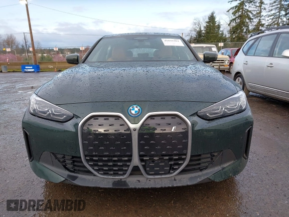 2023 BMW i4 eDrive35 z VIN WBY43AW04PFR19351, wystawiony jako IAAI lot #41841961 z przebiegiem 28 175 mil mil oraz . Historia ofert i sprzedaży dostępna na DreamBid. Obrazek 13.