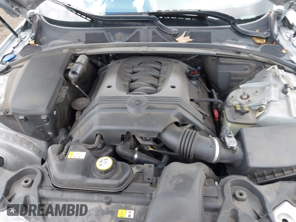2009 Jaguar XF Premium Luxury with VIN SAJWA06B69HR24099, listed as a IAAI auction lot 42151149 with 107,917 mi miles and . Bid and sale history available at DreamBid. Image 10.