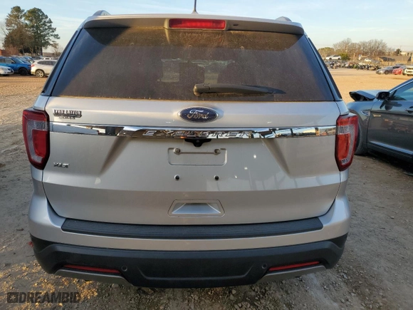 2019 Ford Explorer XLT with VIN 1FM5K7D81KGA94808, listed as a Copart auction lot 46524595 with 45,280 mi miles and Salvage Title. Bid and sale history available at carsss.com. Image 6.