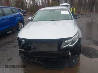 2019 Kia Optima LX with VIN 5XXGT4L31KG348622, listed as a IAAI auction lot 41726487 with 100,286 mi miles. Bid and sale history available at carsss.com. Image 12.