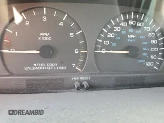 2000 Dodge Caravan Sport z VIN 2B4GP4431YR619923, wystawiony jako Copart lot #45060095 z przebiegiem 188 064 mil mil oraz Nie do naprawy • Non repairable. Historia ofert i sprzedaży dostępna na DreamBid. Obrazek 9.