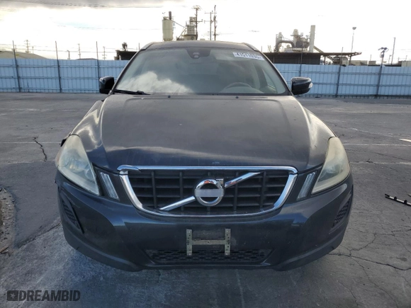 2012 Volvo XC60 3.2L PZEV with VIN YV4940DL8C2249572, listed as a Copart auction lot 41511035 with NaN miles and Salvage Title. Bid and sale history available at carsss.com. Image 5.