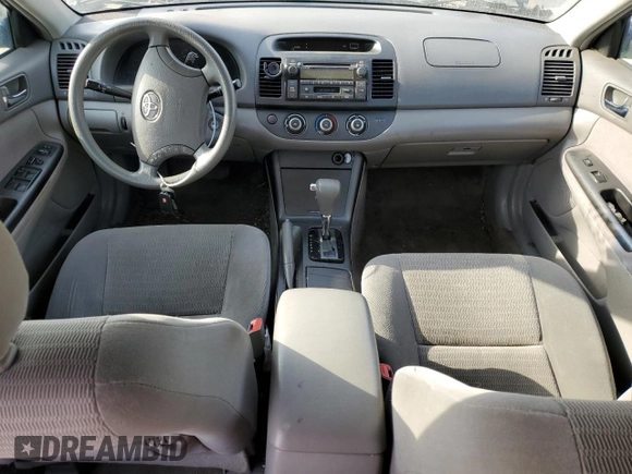 2005 Toyota Camry LE with VIN 4T1BF32K15U105357, listed as a Copart auction lot 53612715 with 166,159 mi miles and Salvage Title. Bid and sale history available at DreamBid. Image 8.
