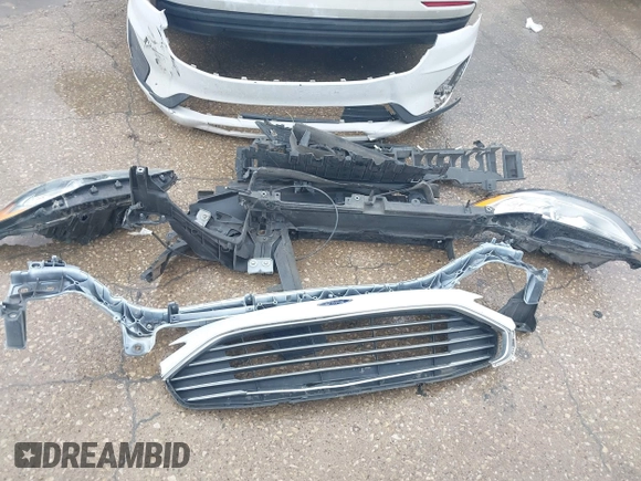 2020 Ford Fusion SE with VIN 3FA6P0H76LR154018, listed as a IAAI auction lot 42175889 with 65,187 mi miles and . Bid and sale history available at DreamBid. Image 12.