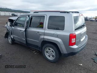2016 Jeep Patriot Sport with VIN 1C4NJRBB6GD556435, listed as a IAAI auction lot 41949935 with 145,352 mi miles and . Bid and sale history available at carsss.com. Image 3.