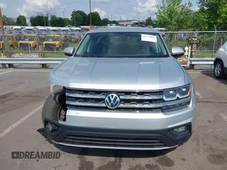 2018 Volkswagen Atlas SE with VIN 1V2CR2CA9JC535166, listed as a IAAI auction lot 42179451 with 146,625 mi miles and . Bid and sale history available at DreamBid. Image 13.