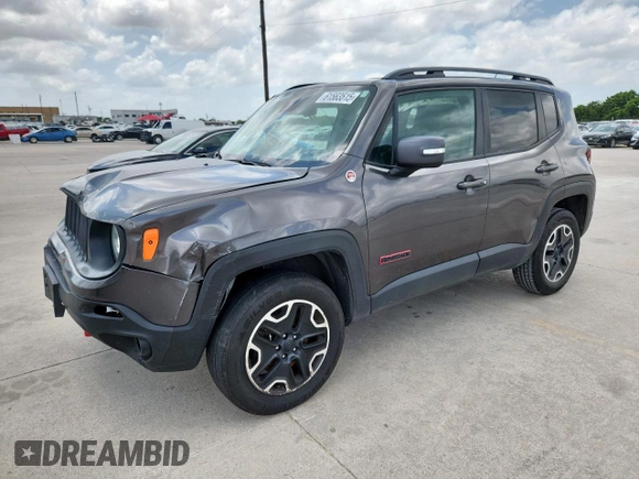 2016 Jeep Renegade Trailhawk with VIN ZACCJBCT7GPD48085, listed as a Copart auction lot 61563515 with 205,070 mi miles and Salvage title. Bid and sale history available at DreamBid. Image 1.