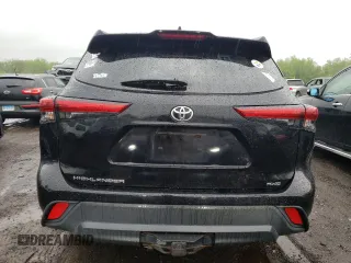 2020 Toyota Highlander L with VIN 5TDCZRBH2LS037465, listed as a Copart auction lot 55826835 with 104,868 mi miles and Salvage title. Bid and sale history available at DreamBid. Image 6.