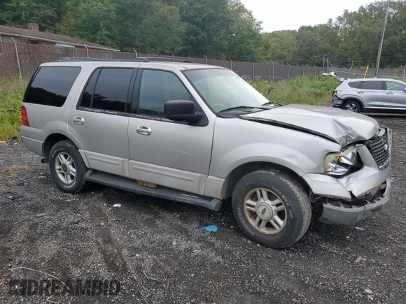 2003 Ford Expedition XLT Value with VIN 1FMPU16W83LB20728, listed as a Copart auction lot 72905114 with 205,743 mi miles and Salvage Title. Bid and sale history available at carsss.com. Image 4.