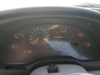1997 Ford Mustang with VIN 1FALP4040VF152793, listed as a Copart auction lot 48961315 with 200,942 mi miles and Salvage Title. Bid and sale history available at carsss.com. Image 9.