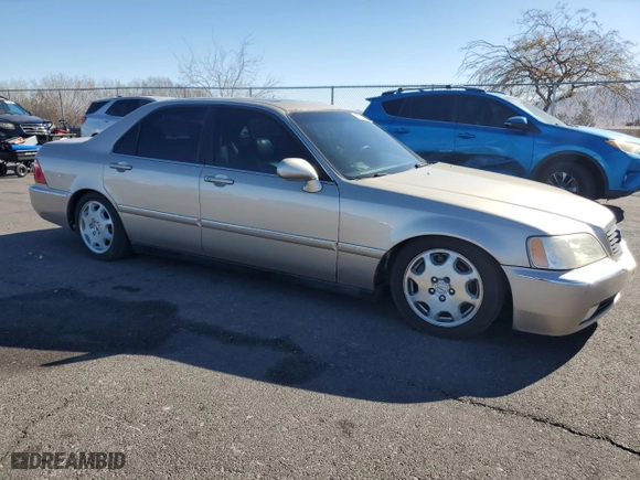 2000 Acura RL w/Navigation System with VIN JH4KA9662YC001763, listed as a Copart auction lot 88797305 with 192,487 mi miles and Salvage Title. Bid and sale history available at carsss.com. Image 4.