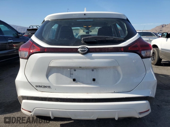 2024 Nissan Kicks S with VIN 3N1CP5BV9RL532400, listed as a Copart auction lot 49999005 with 32,539 mi miles and Salvage Title. Bid and sale history available at DreamBid. Image 6.