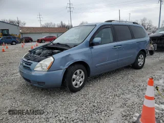 2009 Kia Sedona LX with VIN KNDMB233196316935, listed as a Copart auction lot 42227155 with 220,278 mi miles and Salvage Title. Bid and sale history available at carsss.com. Image 1.