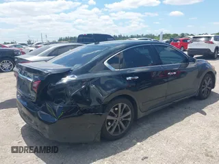 2018 Nissan Altima SV with VIN 1N4AL3AP8JC259494, listed as a IAAI auction lot 42041433 with 150,970 mi miles and . Bid and sale history available at DreamBid. Image 4.