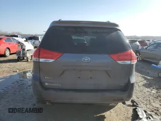 2014 Toyota Sienna XLE with VIN 5TDYK3DC5ES431148, listed as a Copart auction lot 43571065 with 82,854 mi miles and Salvage Title. Bid and sale history available at carsss.com. Image 6.