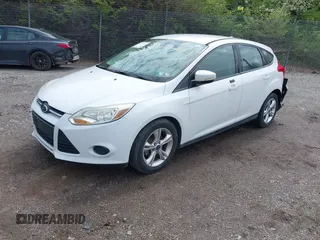 2014 Ford Focus SE with VIN 1FADP3K28EL291260, listed as a IAAI auction lot 42029753 with 98,686 mi miles. Bid and sale history available at carsss.com. Image 2.
