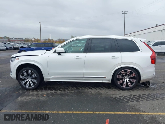 2021 Volvo XC90 Inscription with VIN YV4A22PL7M1724212, listed as a IAAI auction lot 40777149 with 55,123 mi miles. Bid and sale history available at carsss.com. Image 14.