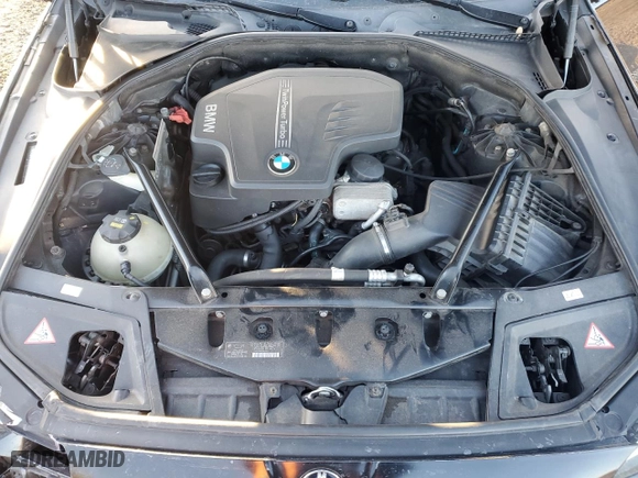2012 BMW 5 Series 528i xDrive with VIN WBAXH5C50CDW03925, listed as a Copart auction lot 47547475 with 0 mi miles and Salvage Title. Bid and sale history available at carsss.com. Image 12.