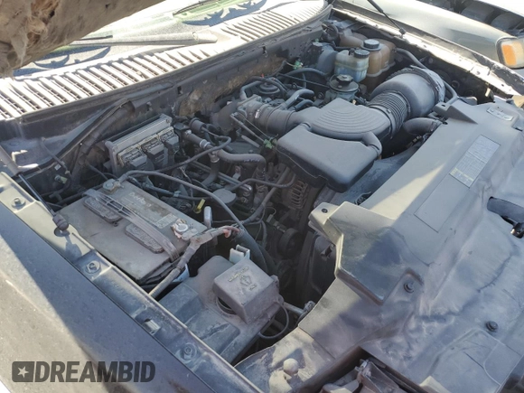 2003 Ford Expedition Eddie Bauer с VIN 1FMPU17L63LA96868, выставлен на аукционе Copart как лот 50475775 с пробегом 249 704 миль миль и На запчасти • Non repairable. История ставок и продаж доступна на DreamBid. Изображение 12.