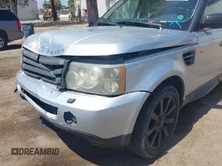 2006 Land Rover Range Rover Sport HSE с VIN SALSF254X6A978967, выставлен на аукционе IAAI как лот 42292380 с пробегом 145 782 миль миль и . История ставок и продаж доступна на DreamBid. Изображение 12.