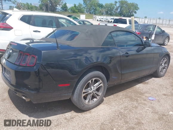 2014 Ford Mustang V6 с VIN 1ZVBP8EM5E5243910, выставлен на аукционе IAAI как лот 42648737 с пробегом 251 987 миль миль и . История ставок и продаж доступна на DreamBid. Изображение 4.