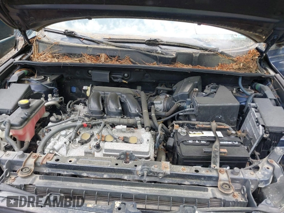2007 Toyota RAV4 with VIN JTMZK33V176009372, listed as a IAAI auction lot 42145001 with 193,270 mi miles. Bid and sale history available at carsss.com. Image 10.